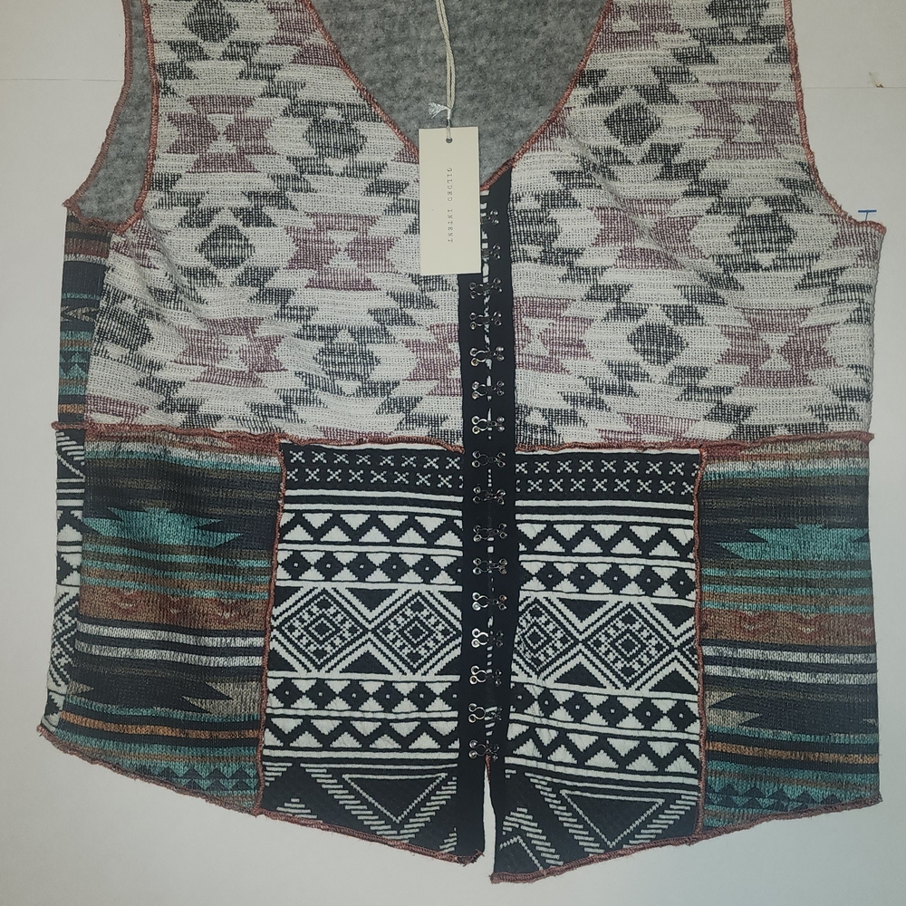 Gilded Intent Geometric Patterned Vest LARGE NWT